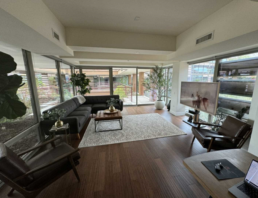 Scottsdale AZ fix and flip loan - living room