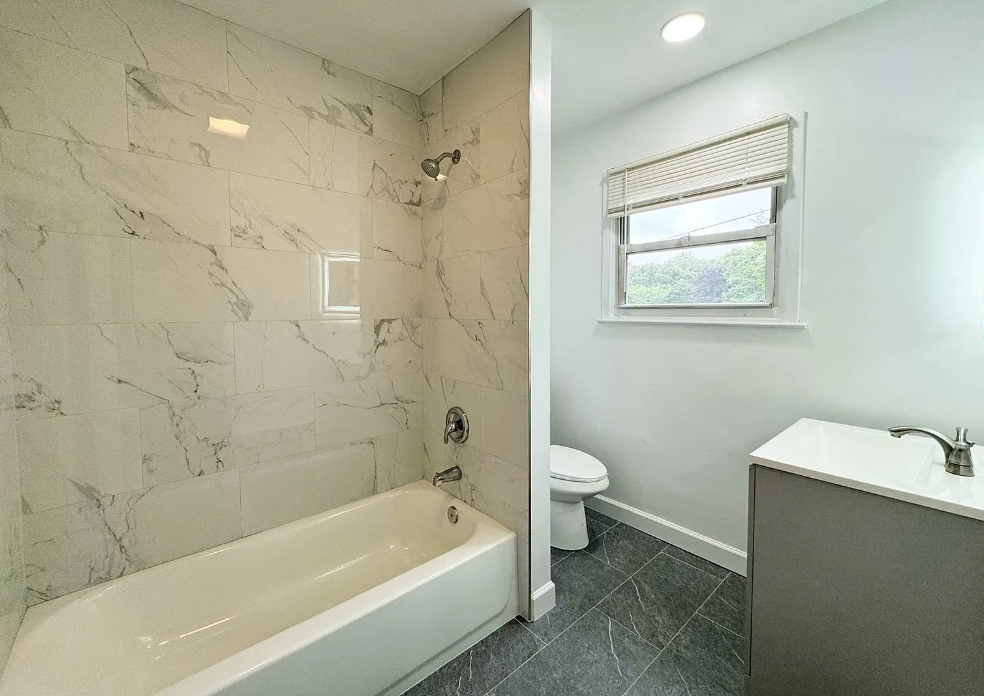 Medford NY fix and flip loan - bathroom