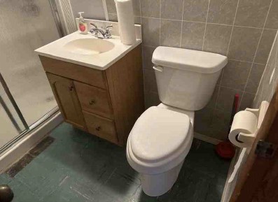 Bathroom DSCR Loan Oklahoma City OK Photo of Bathroom