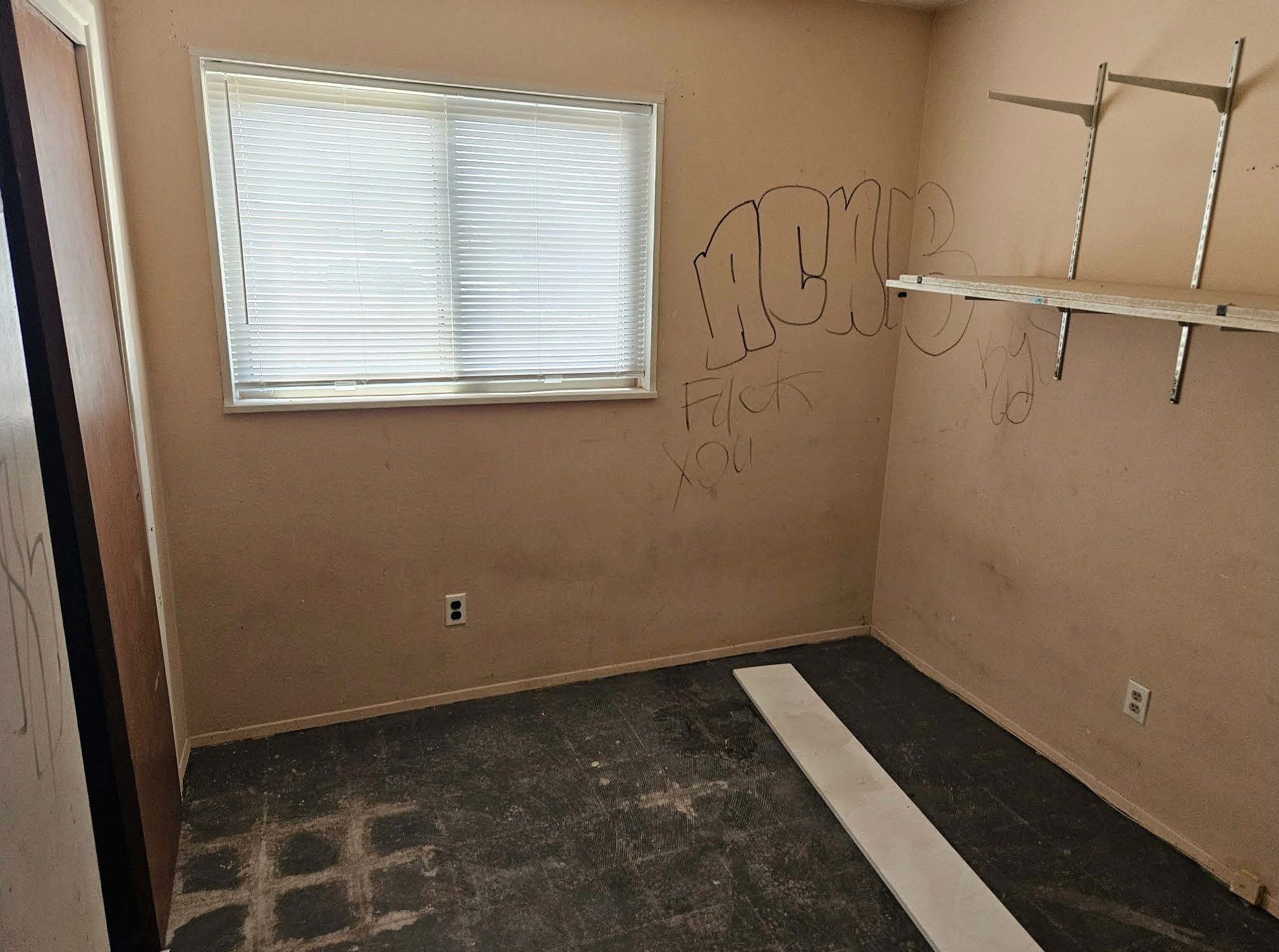 Bedroom 2 Fix And Flip Loan In Santa Fe, New Mexico Photo of Bedroom 2 Fix And Flip Loan In Santa Fe, New Mexico