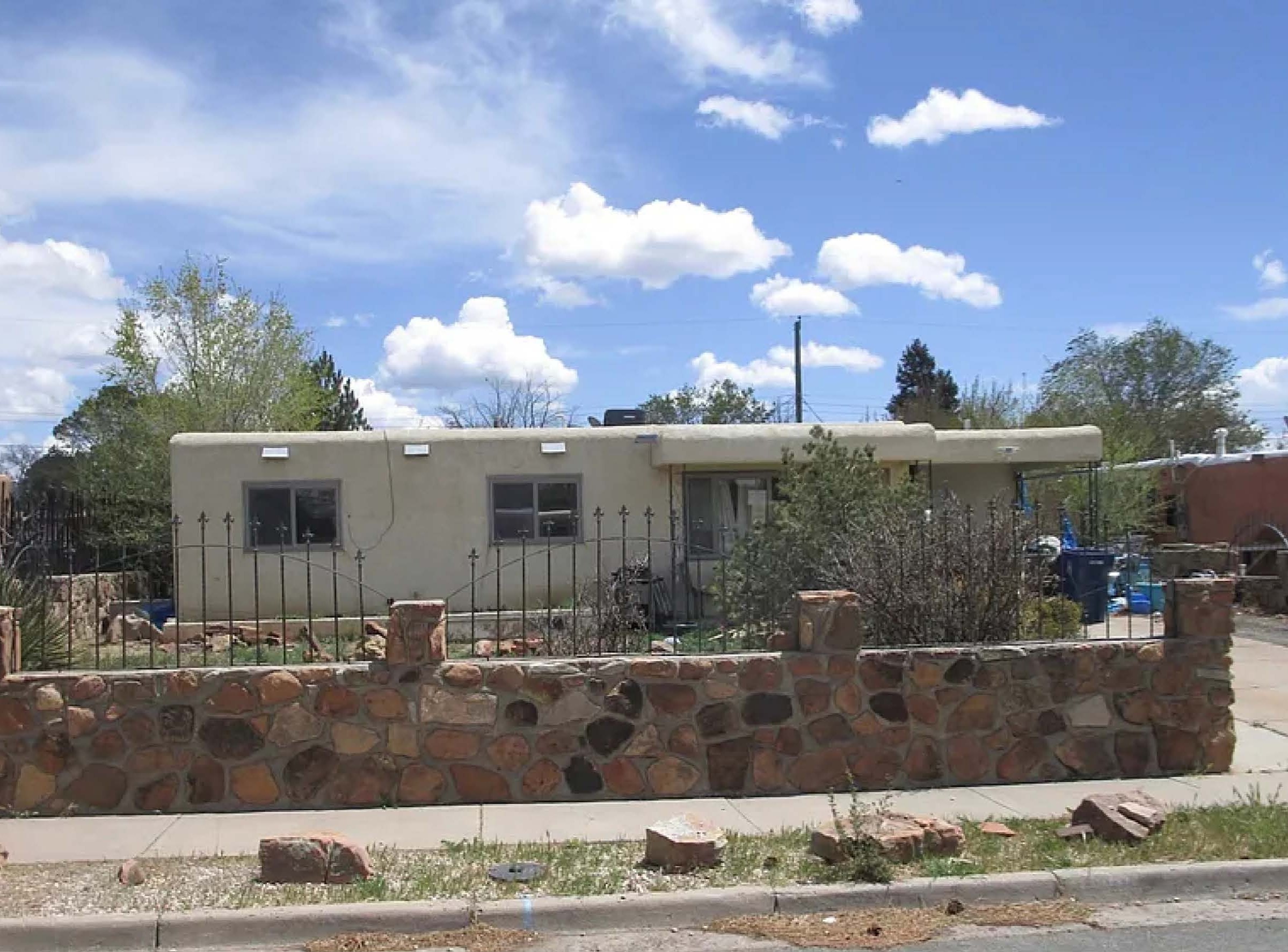Main Exterior Fix And Flip Loan In Santa Fe, New Mexico Photo of property main exterior. ix And Flip Loan In Santa Fe, New Mexico