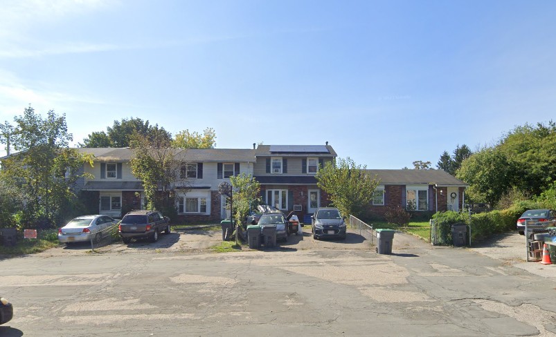 Photo of exterior front Fix and flip Maybrook NY