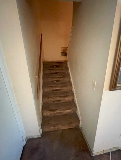 Staircase Fix and flip loan Maybrook NY