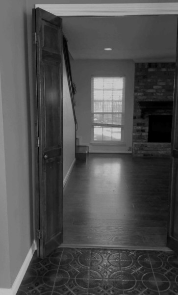 Hallway Fix and Flip Spring TX Photo of hallway fix and flip loan Spring TX