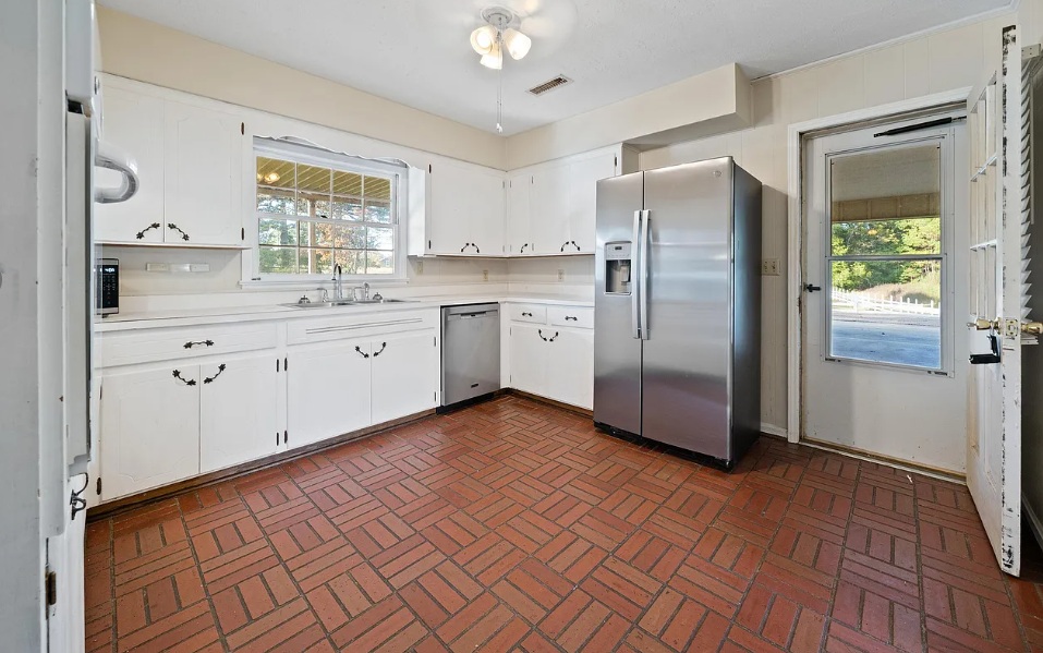 Kitchen - Dadeville, AL -DSCR