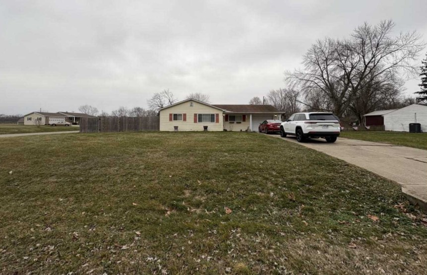 Exterior Front- Fix and flip Carlisle, OH