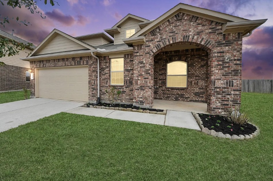 Exterior Front- Fix and flip- New Caney, TX