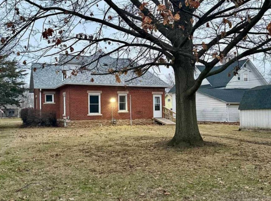 Exterior Rear - Fix and flip- Delphi, IN