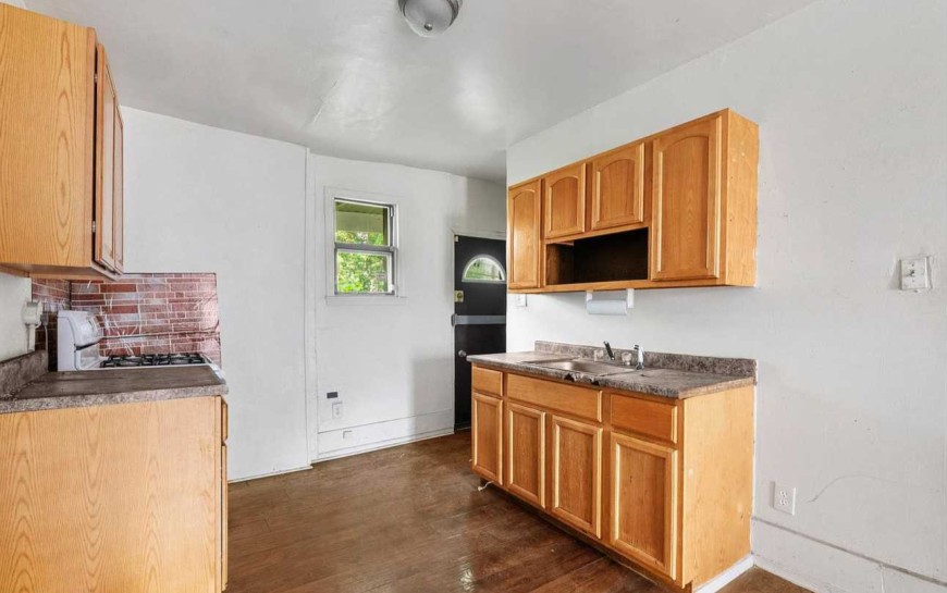 Kitchen- Fix and flip - Philadelphia, PA