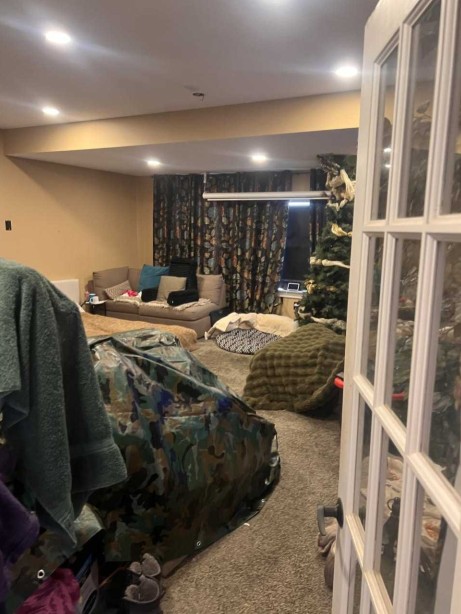 Living Room Fix and flip- Richmond, VA 23223