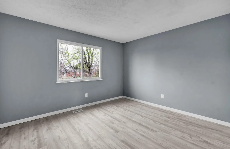 Bedroom- DSCR- Cincinnati, OH