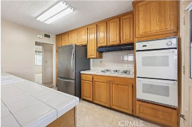 Kitchen- Fix and flip- La Habra, CA