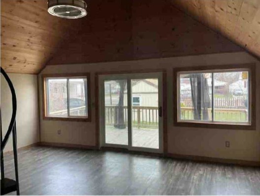 Living Room - Roseville, MI - DSCR