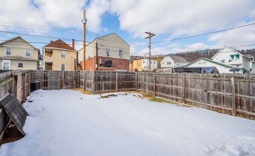 Backyard- DSCR- Mckees Rocks, PA