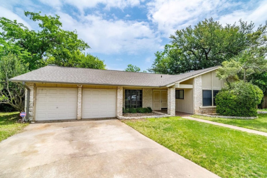 Exterior Front- DSCR - Austin, TX