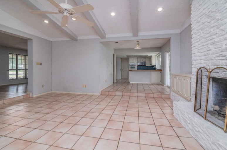 Living Room - DSCR - Austin, TX