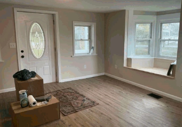 Living Room- DSCR - Volney, NY