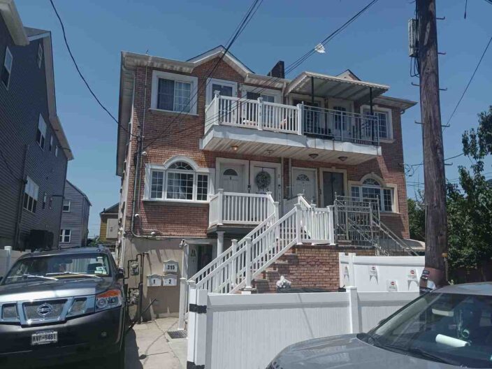 Rockaway Beach dscr loan — subject property photo 3