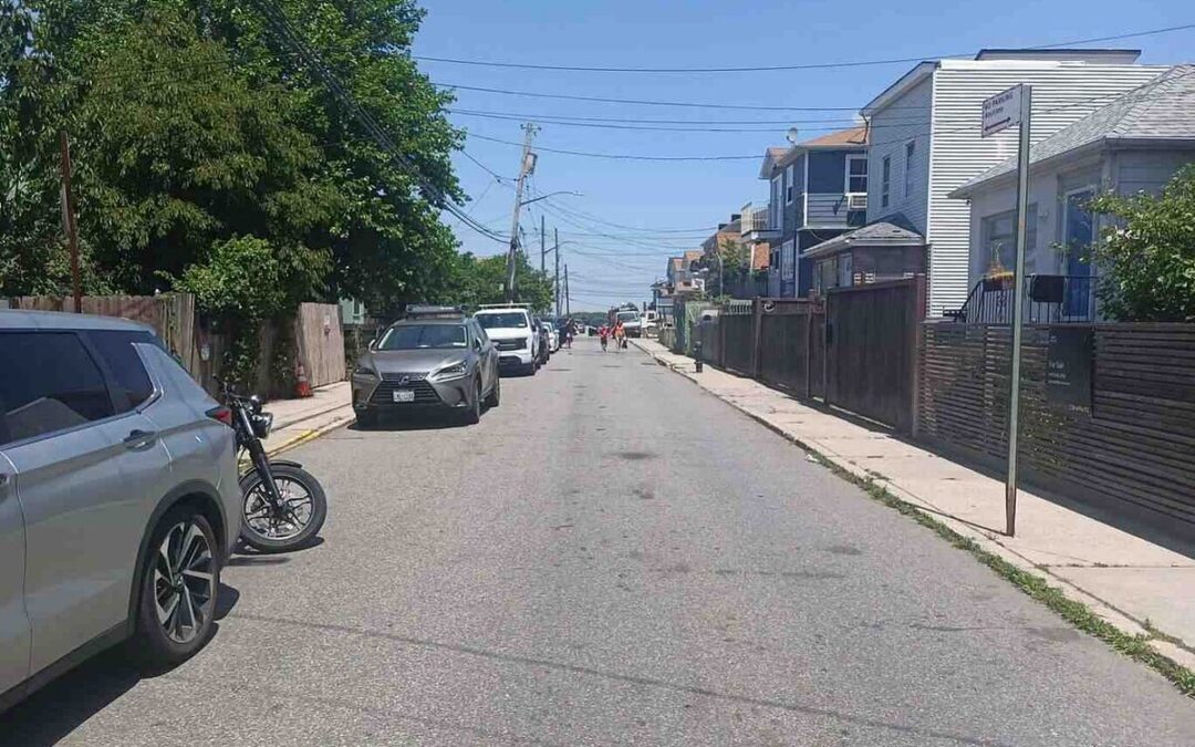 Rockaway Beach dscr loan — subject property photo 1
