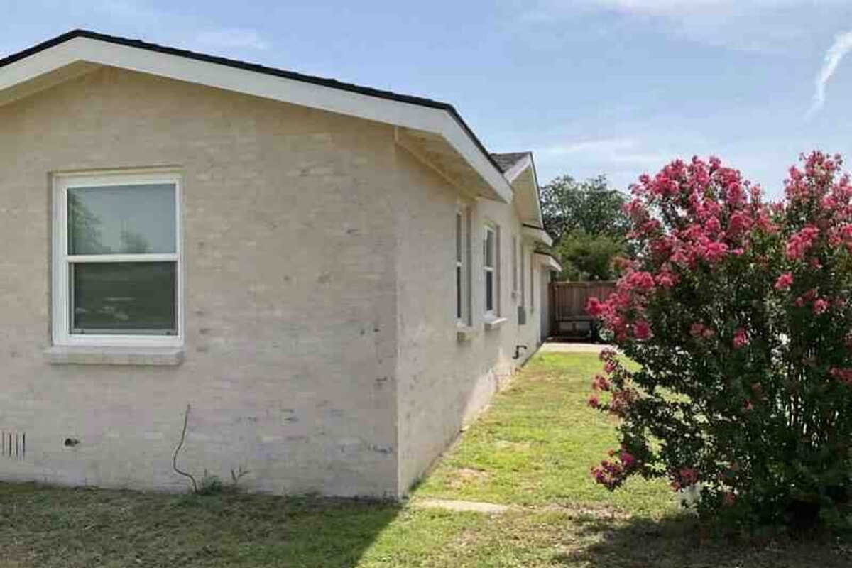 Vernon dscr loan — subject property photo 6