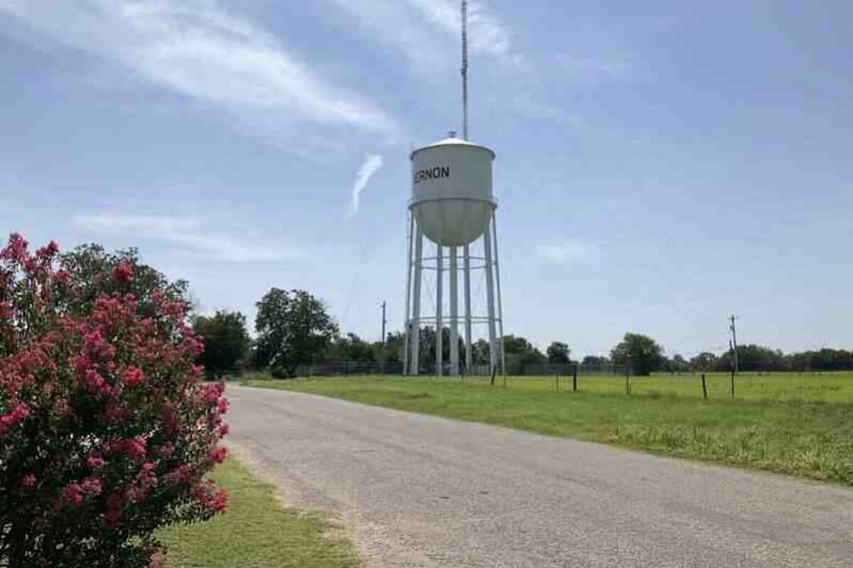 Vernon dscr loan — subject property photo 2