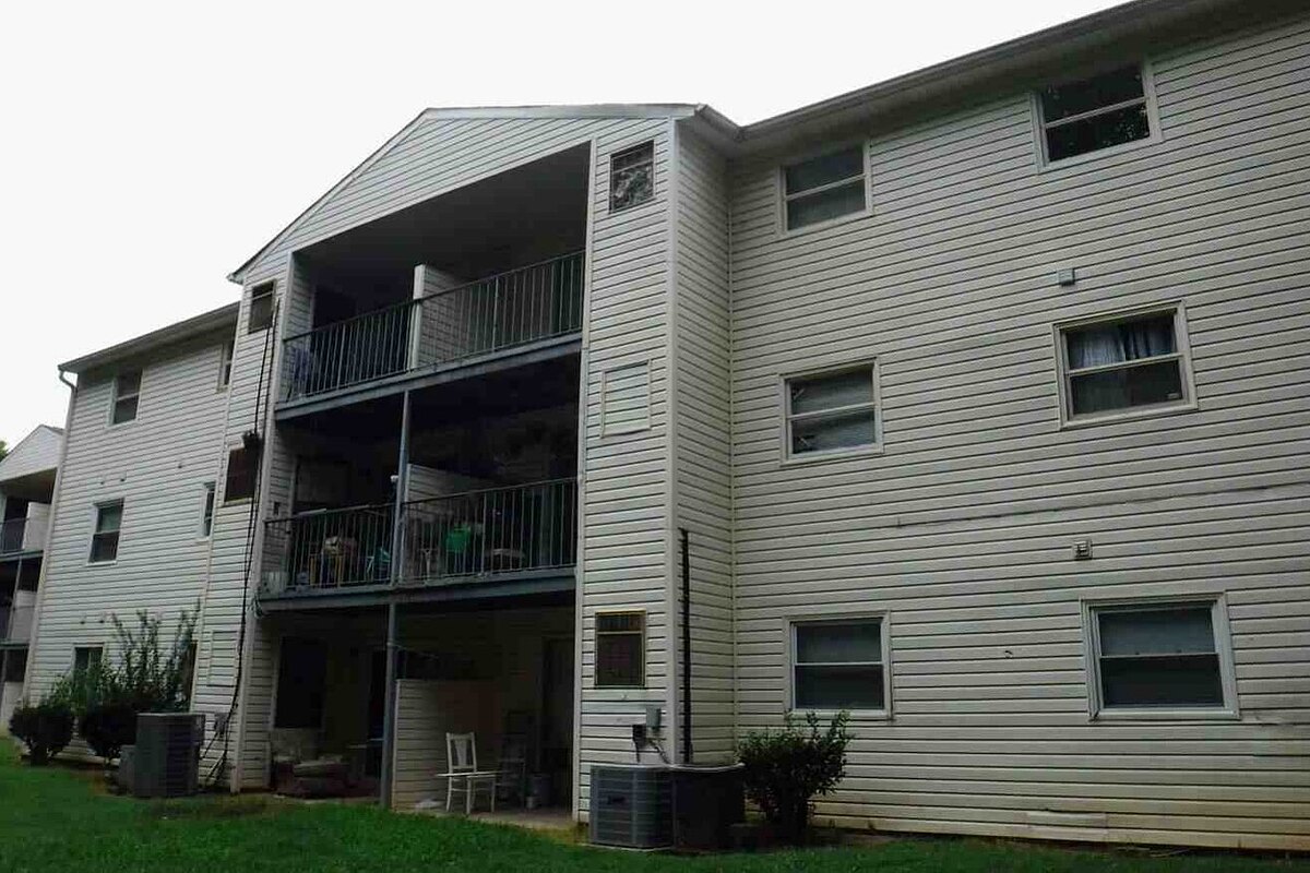 Charlotte dscr loan — subject property photo 4