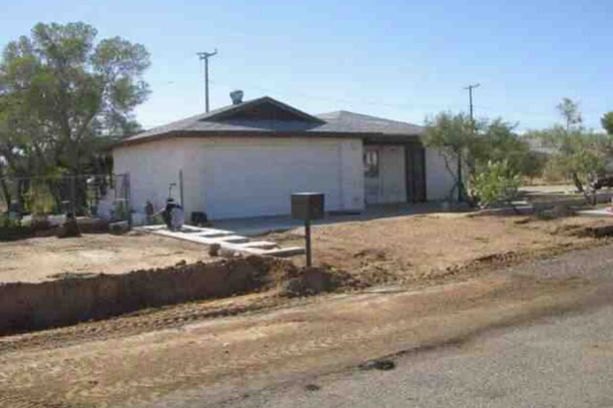 Ridgecrest dscr loan — subject property photo 2