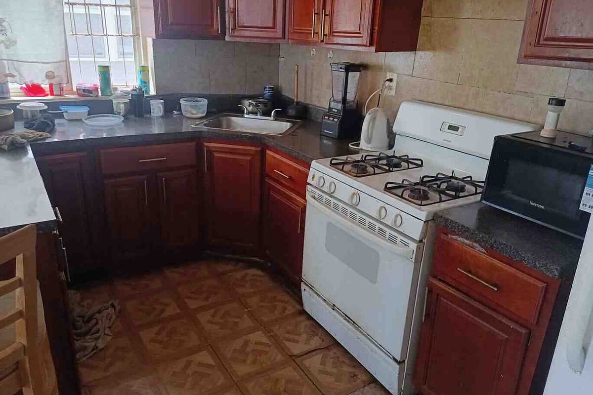Rockaway Beach dscr loan — subject property photo 9