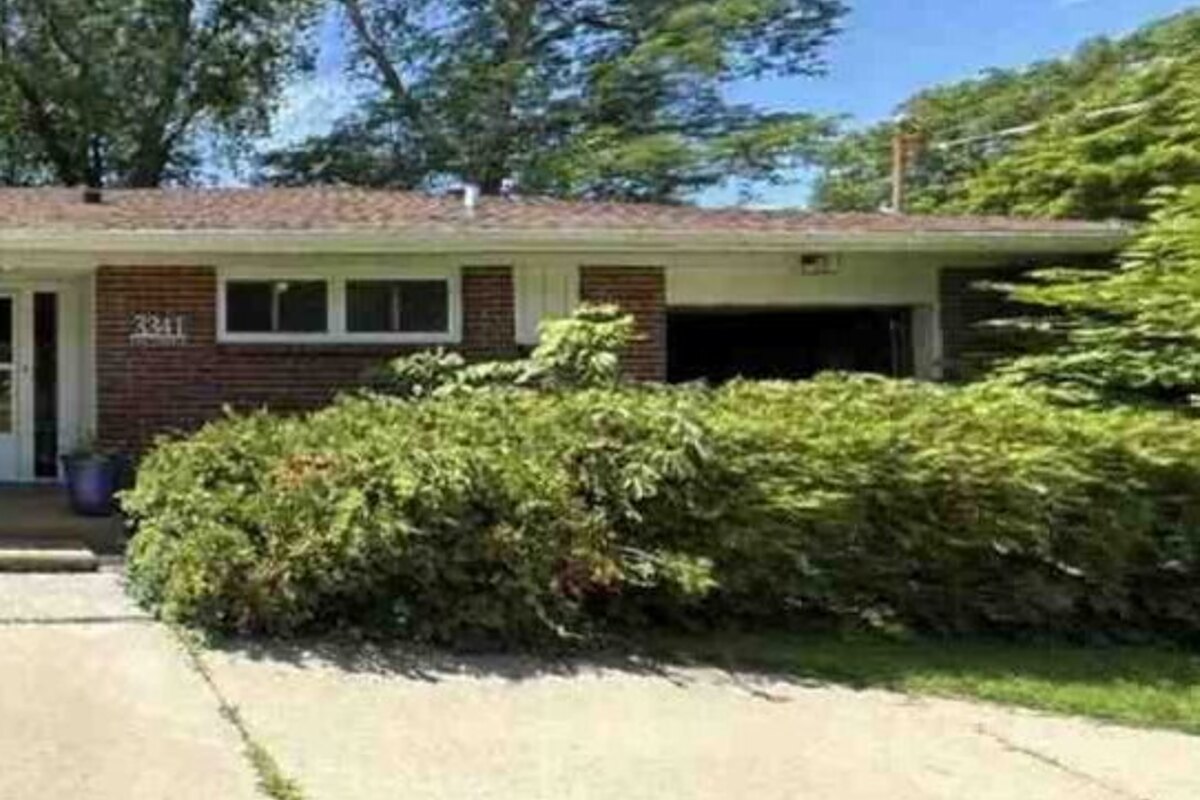 Lansing dscr loan — subject property photo 2