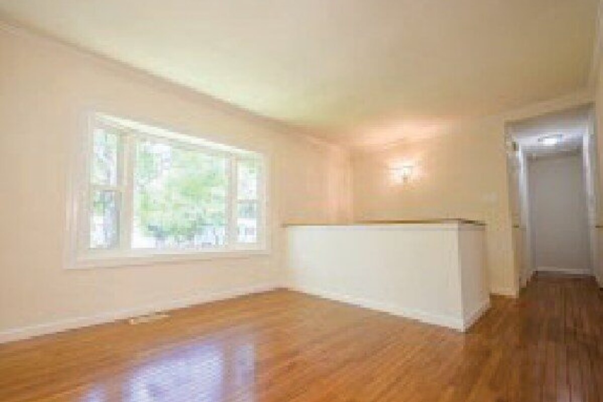 Woodbridge fix and flip loan — subject property photo 10
