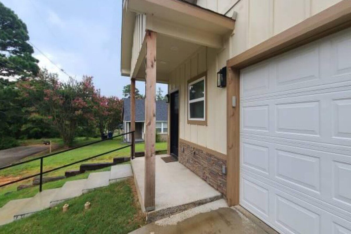 Denison dscr loan — subject property photo 8