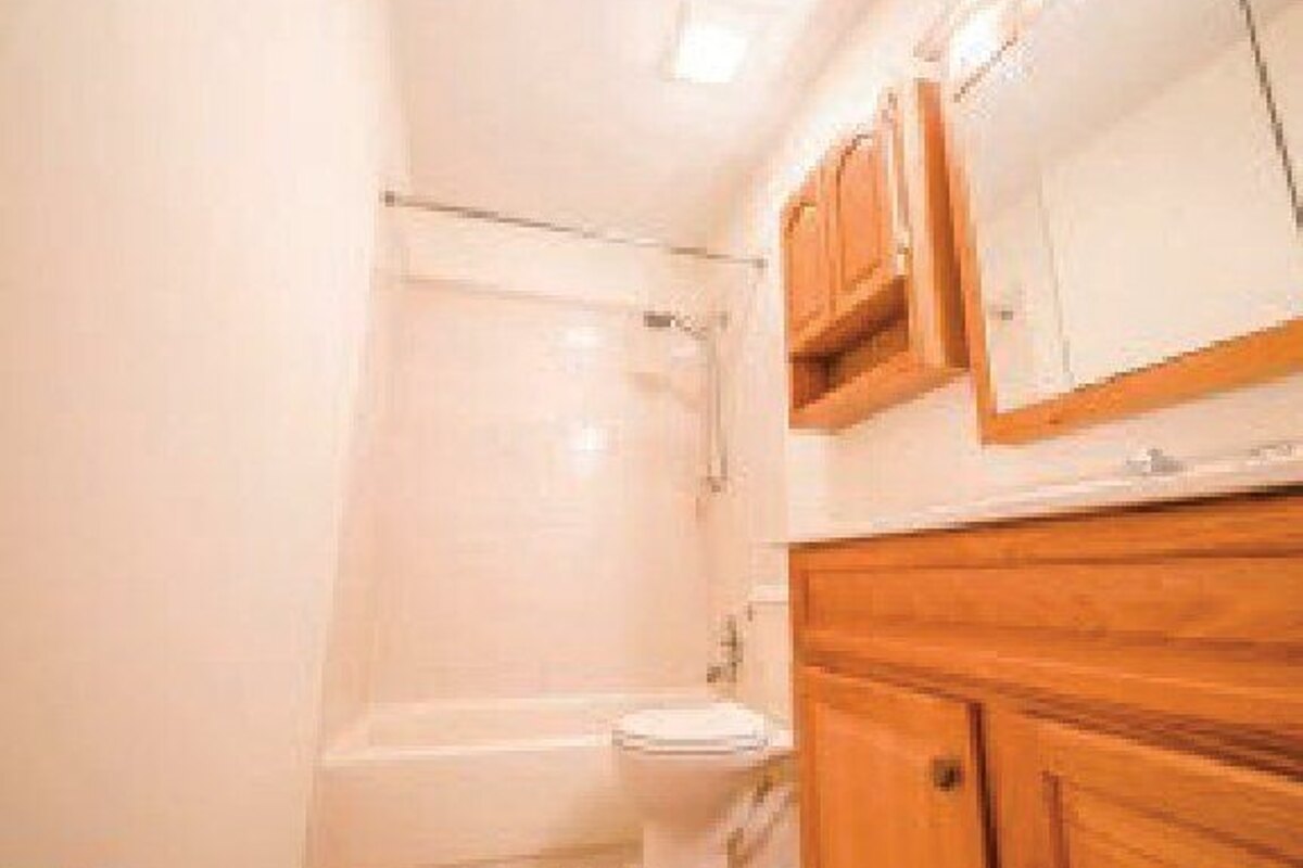 Woodbridge fix and flip loan — subject property photo 8
