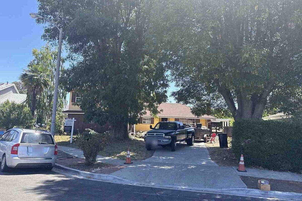 Newbury Park fix and flip loan — subject property photo 4