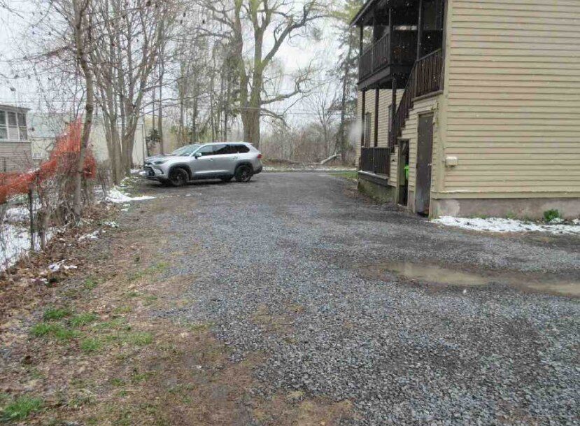 Oneida dscr loan — subject property photo 8