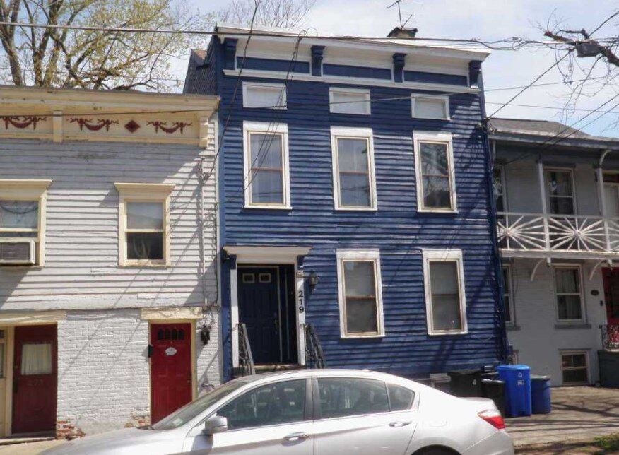 Albany dscr loan — subject property photo 2