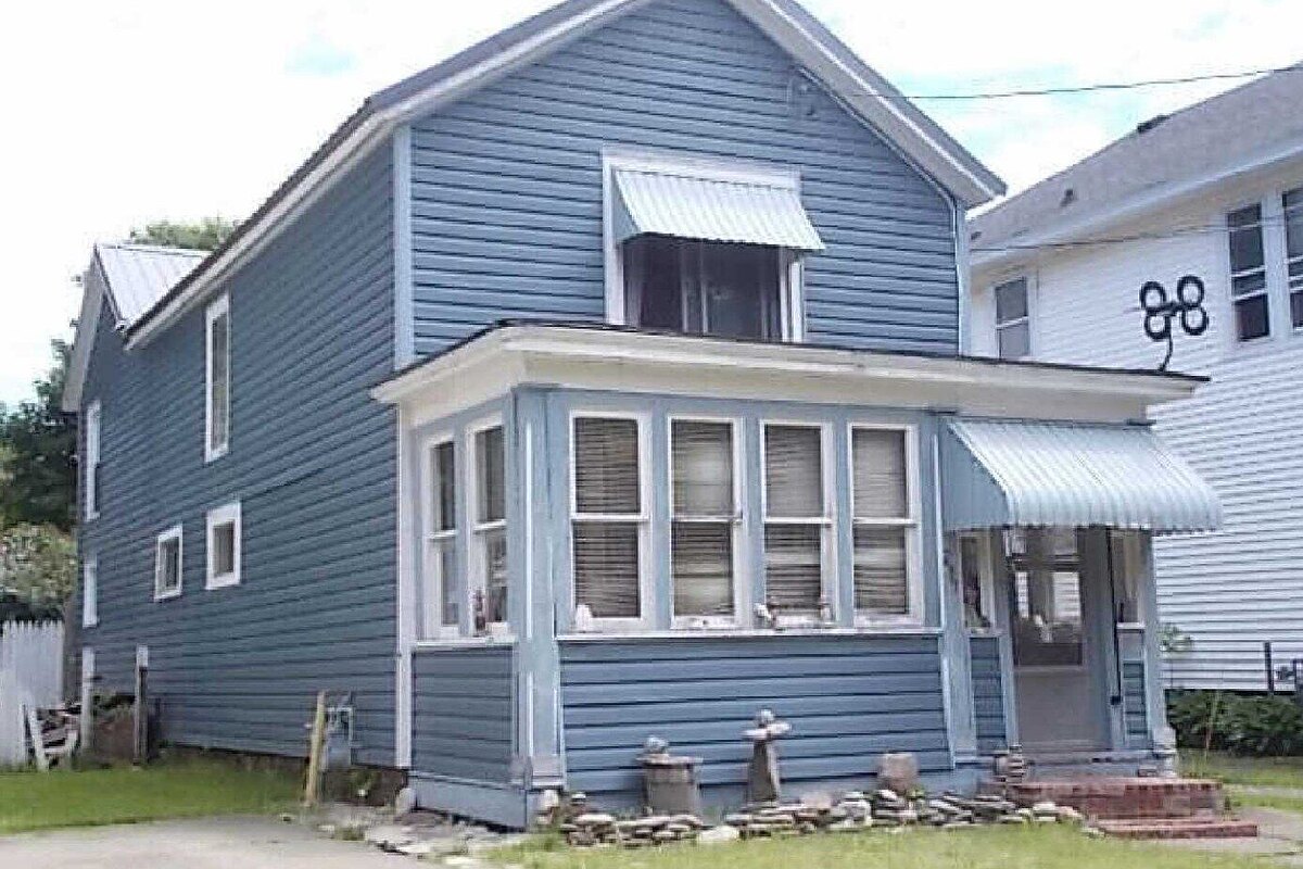 Oswego dscr loan — subject property photo 1