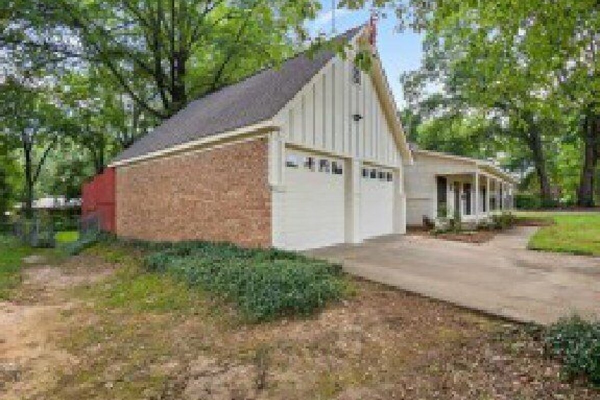 Jackson fix and flip loan — subject property photo 6
