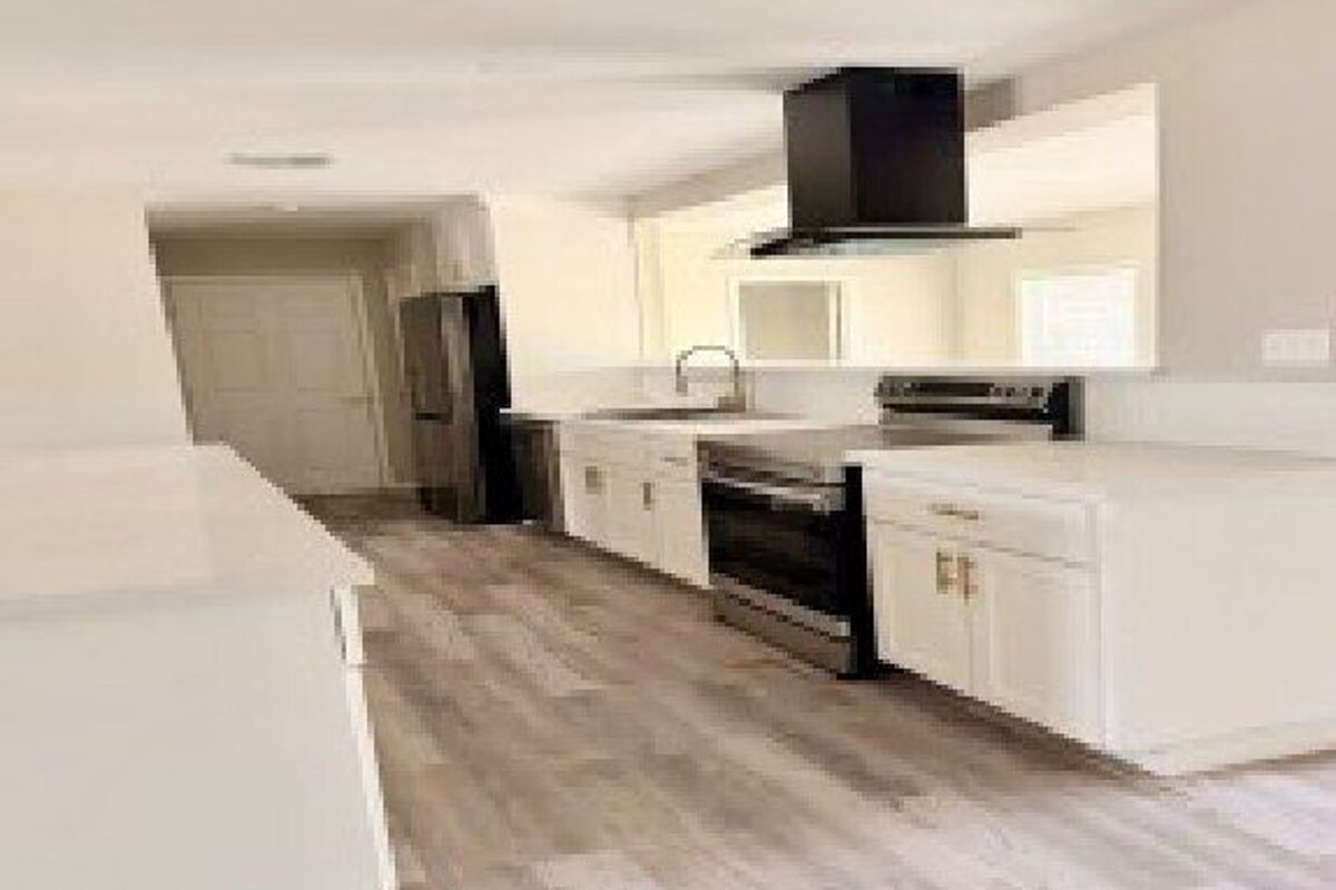 Harlingen fix and flip loan — subject property photo 7