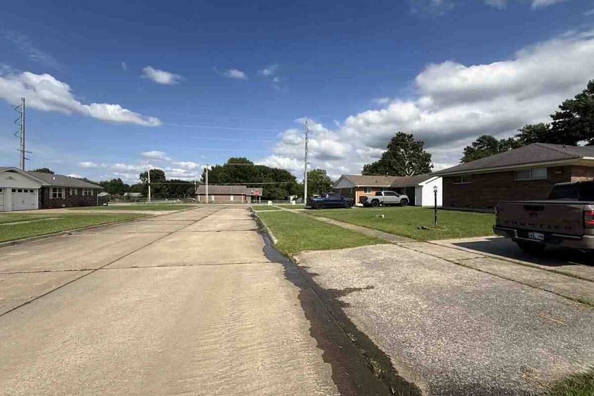 Mcalester dscr loan — subject property photo 1