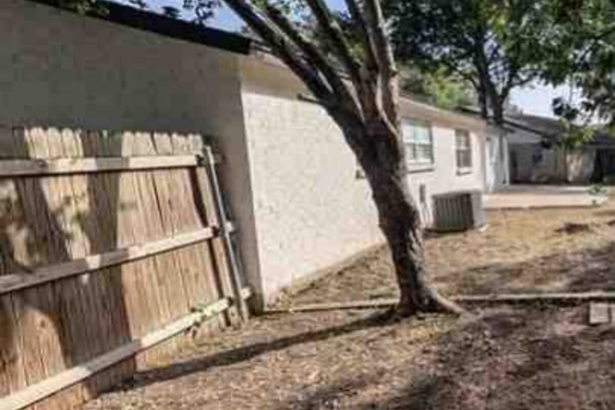 Saginaw dscr loan — subject property photo 10