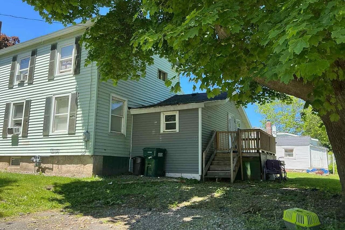 Oswego dscr loan — subject property photo 4