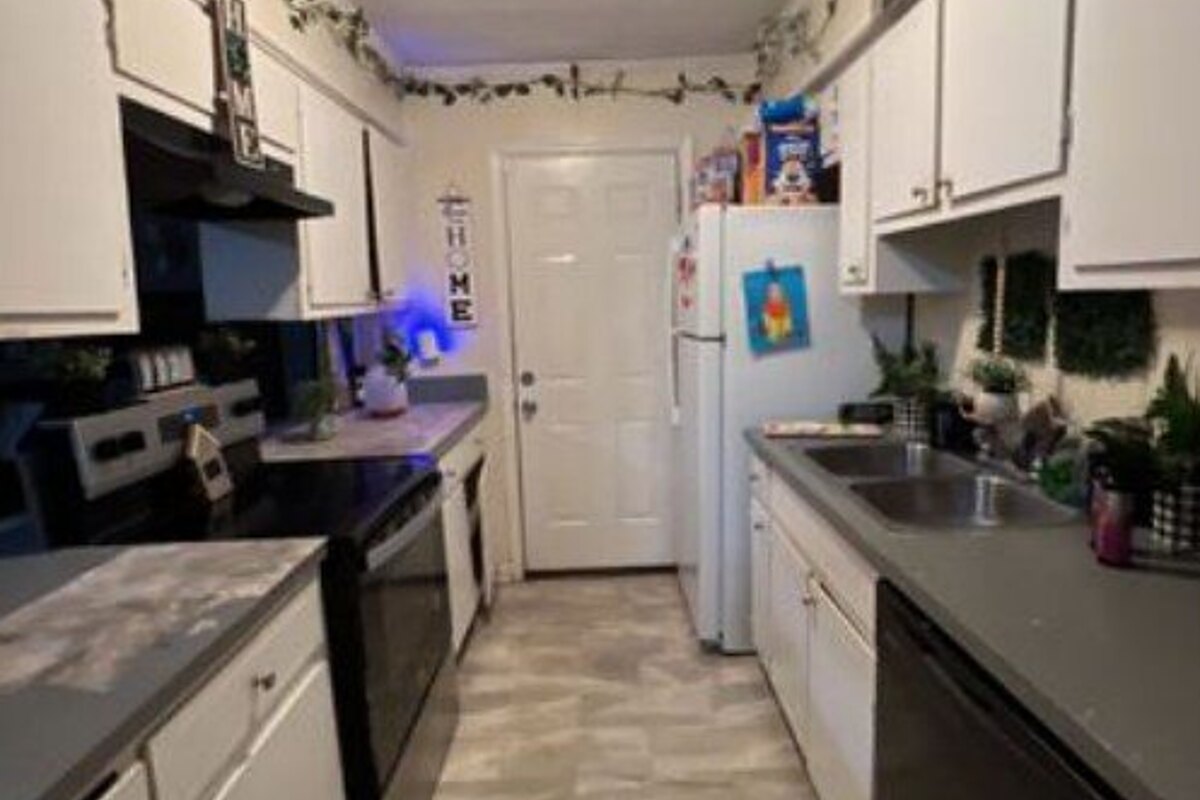 Montgomery dscr loan — subject property photo 9