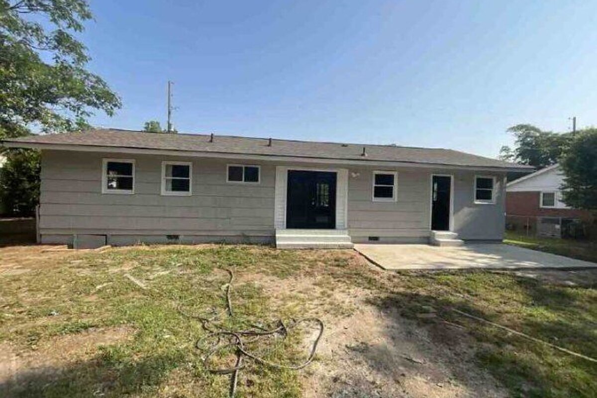 Warner Robins dscr loan — subject property photo 1