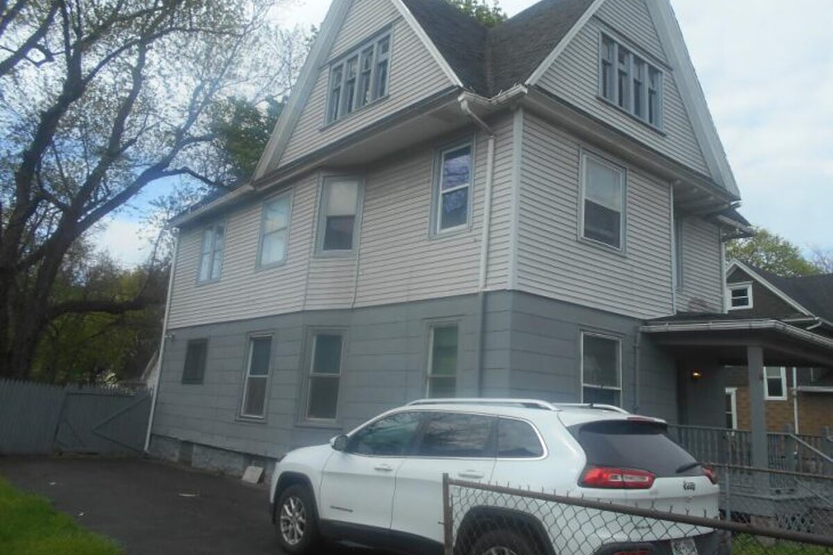 Rochester dscr loan — subject property photo 1