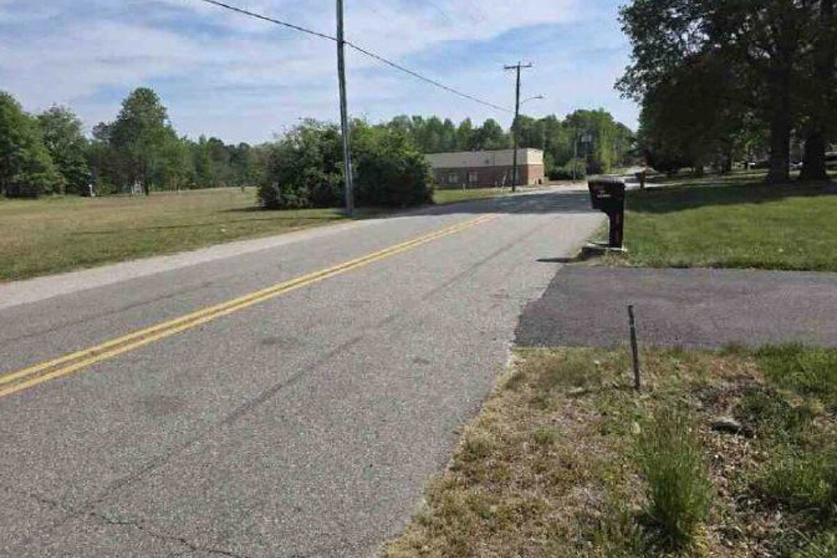 Petersburg dscr loan — subject property photo 2