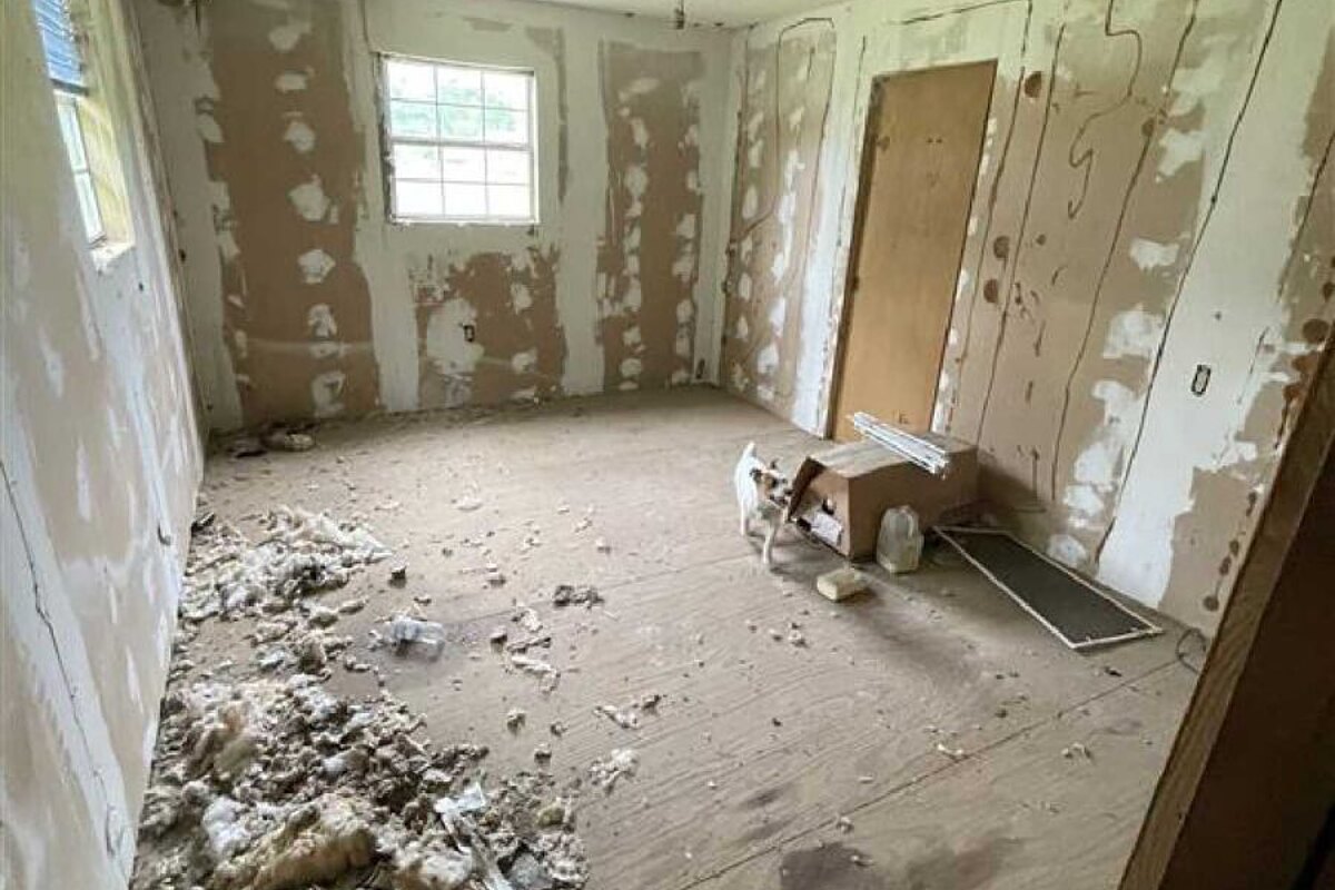 Vidor fix and flip loan — subject property photo 3