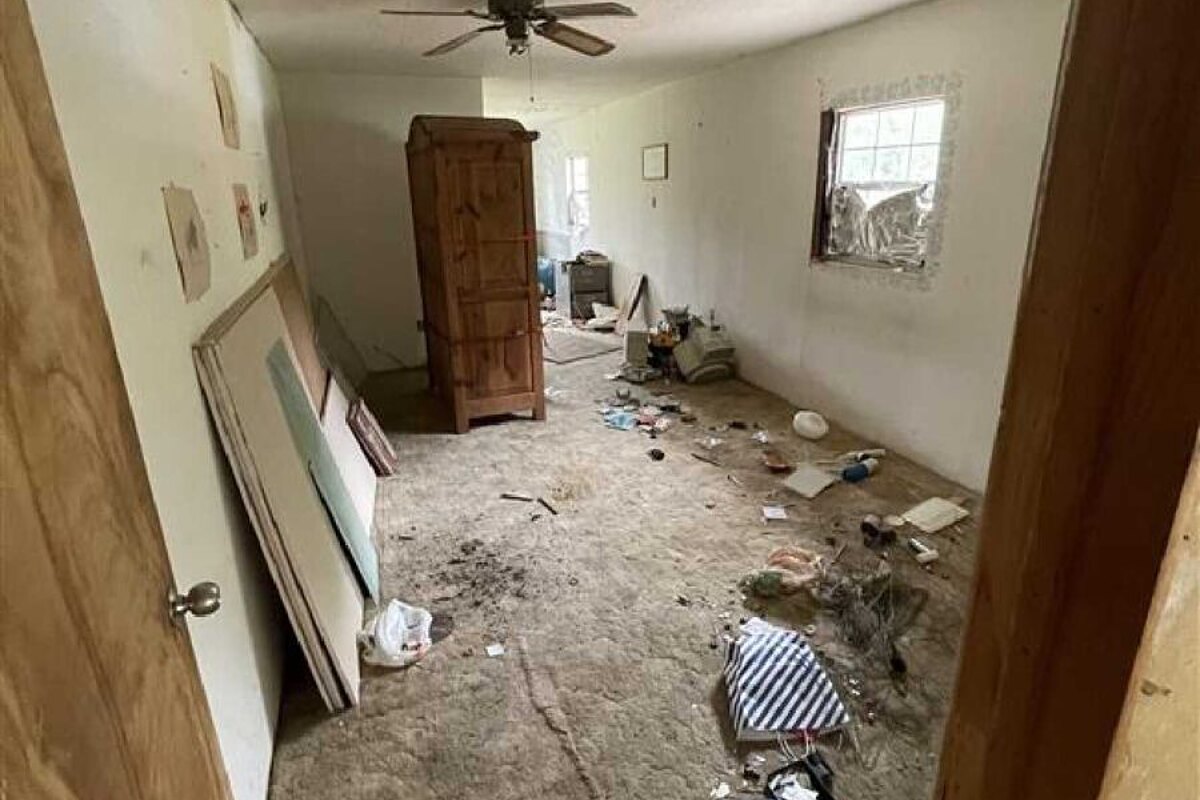Vidor fix and flip loan — subject property photo 5