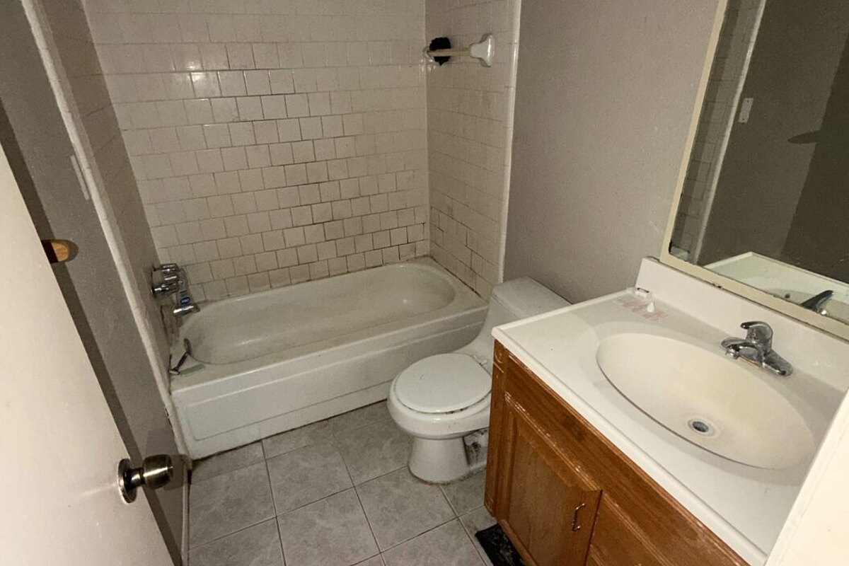 Spring fix and flip loan — subject property photo 6