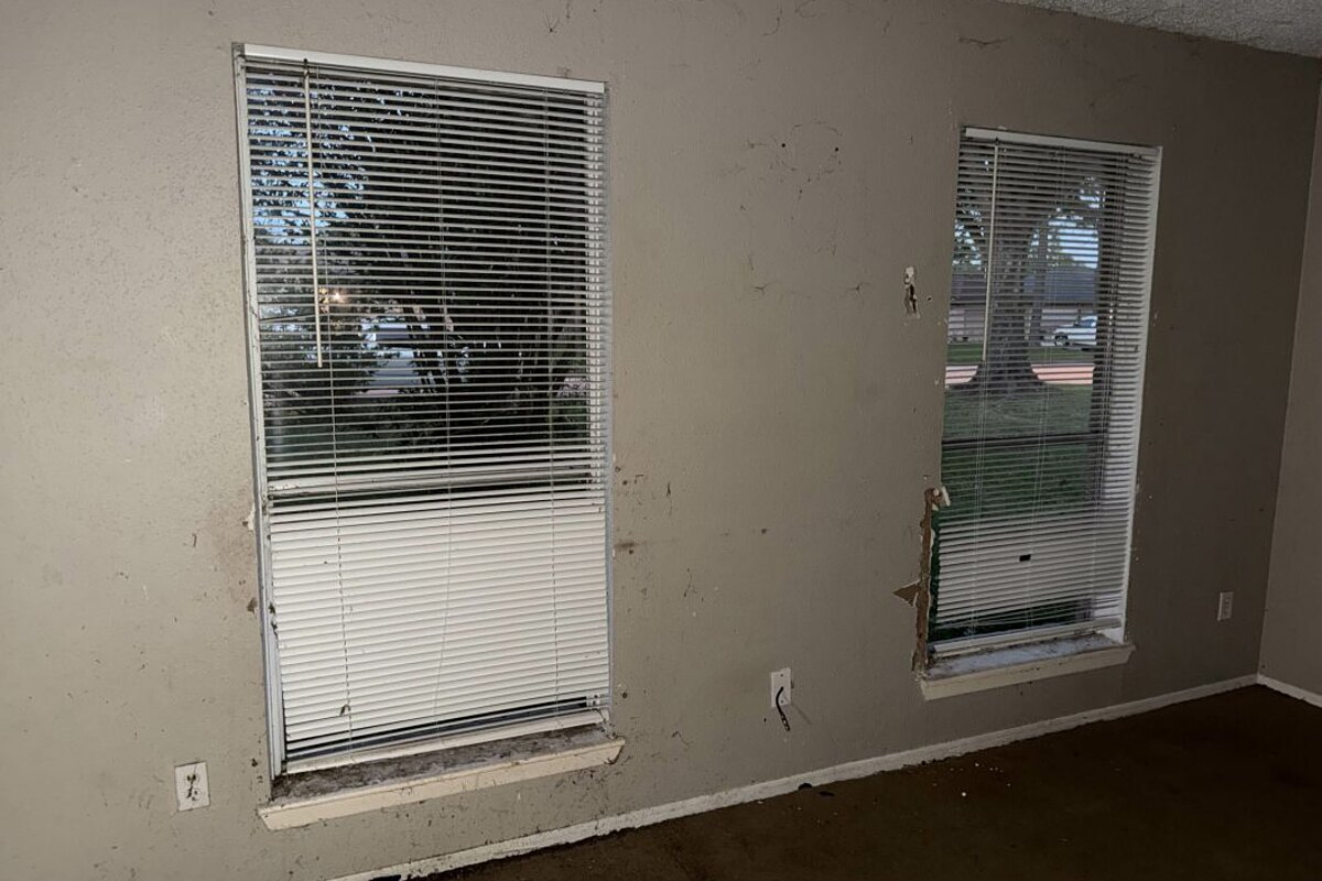 Spring fix and flip loan — subject property photo 8