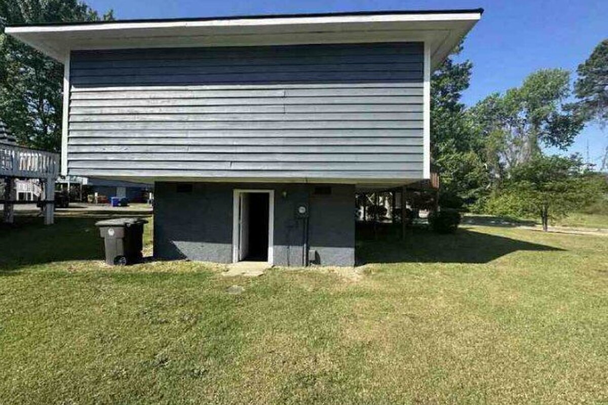 Fayetteville dscr loan — subject property photo 9